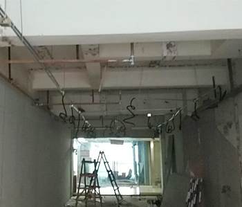 優佳尚品300方辦公室蘑菇视频网址施工現場